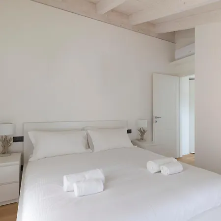 Apartment Olmo